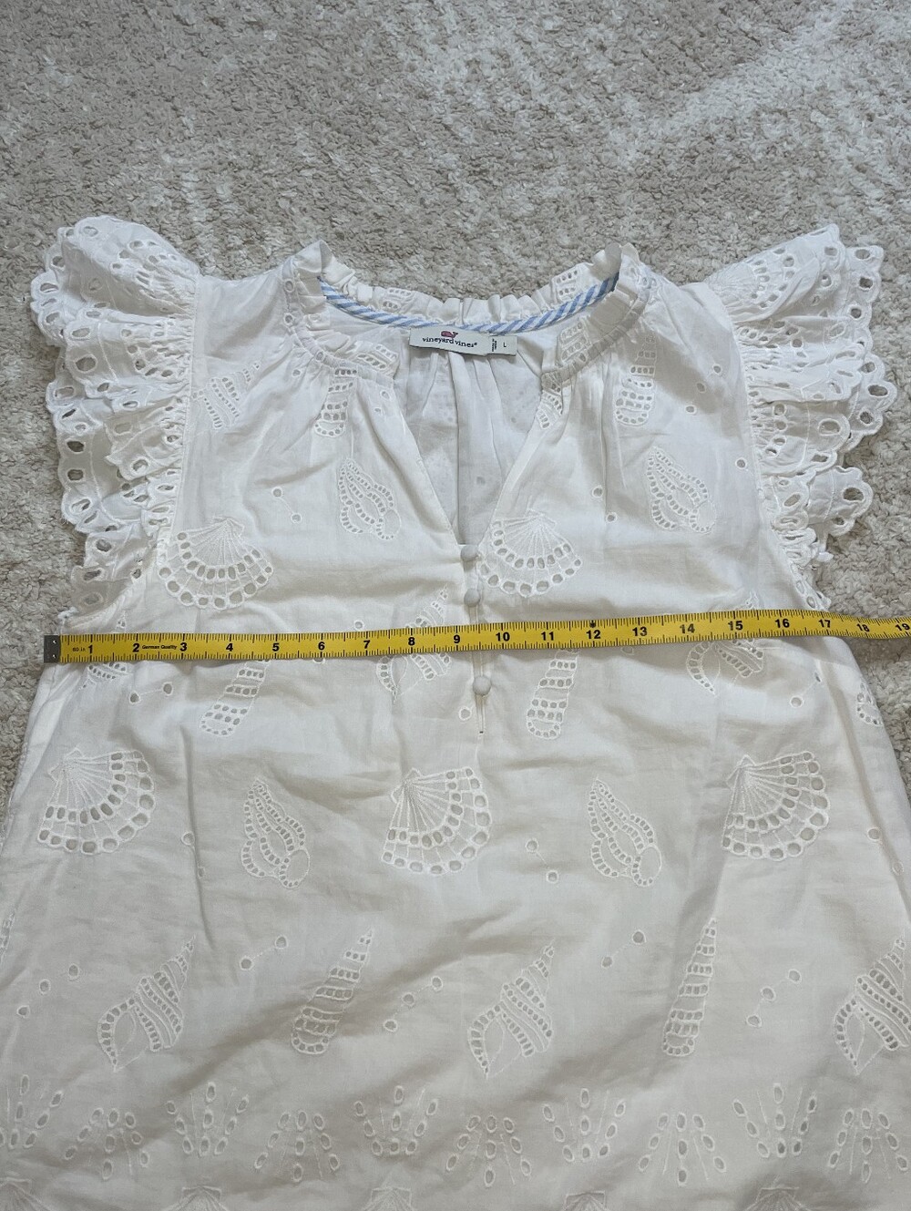 Vineyard Vines 100% Cotton White Eyelet Flutter Sleeve Top Size L - Picture 9 of 12